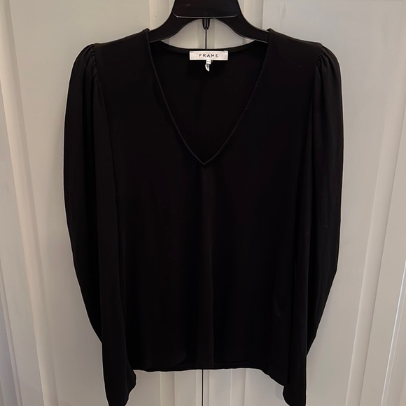 FRAME black knit v neck top with design sleeves M - Picture 1 of 4